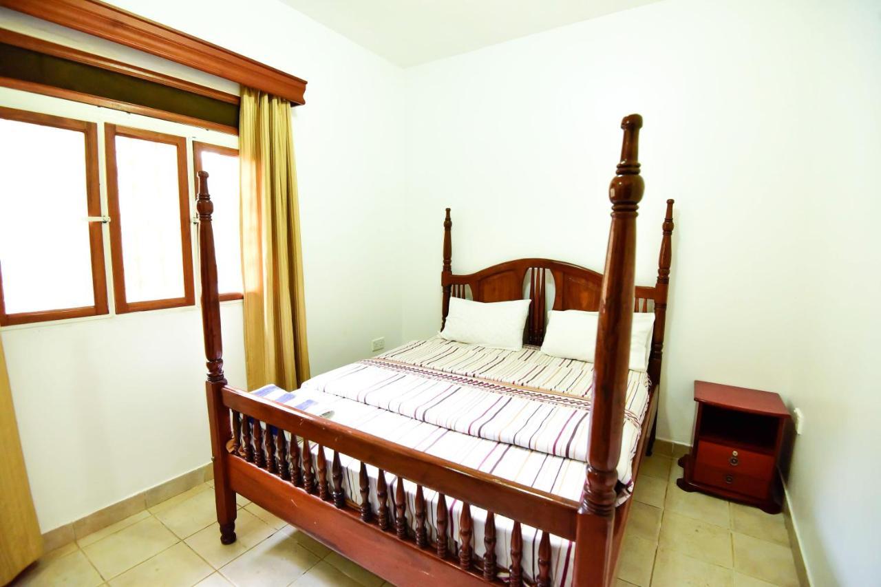 Corinya Serviced Apartments عنتيبي المظهر الخارجي الصورة